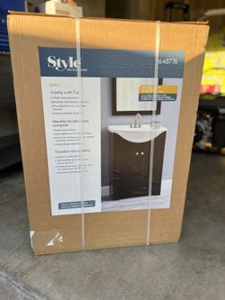 Style  EURO Vanity with Top