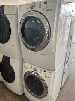 MAYTAG FRONT LOAD WASHER AND ELECTRIC DRYER SET