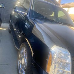 2009 Cadillac Escalade Black On Black 