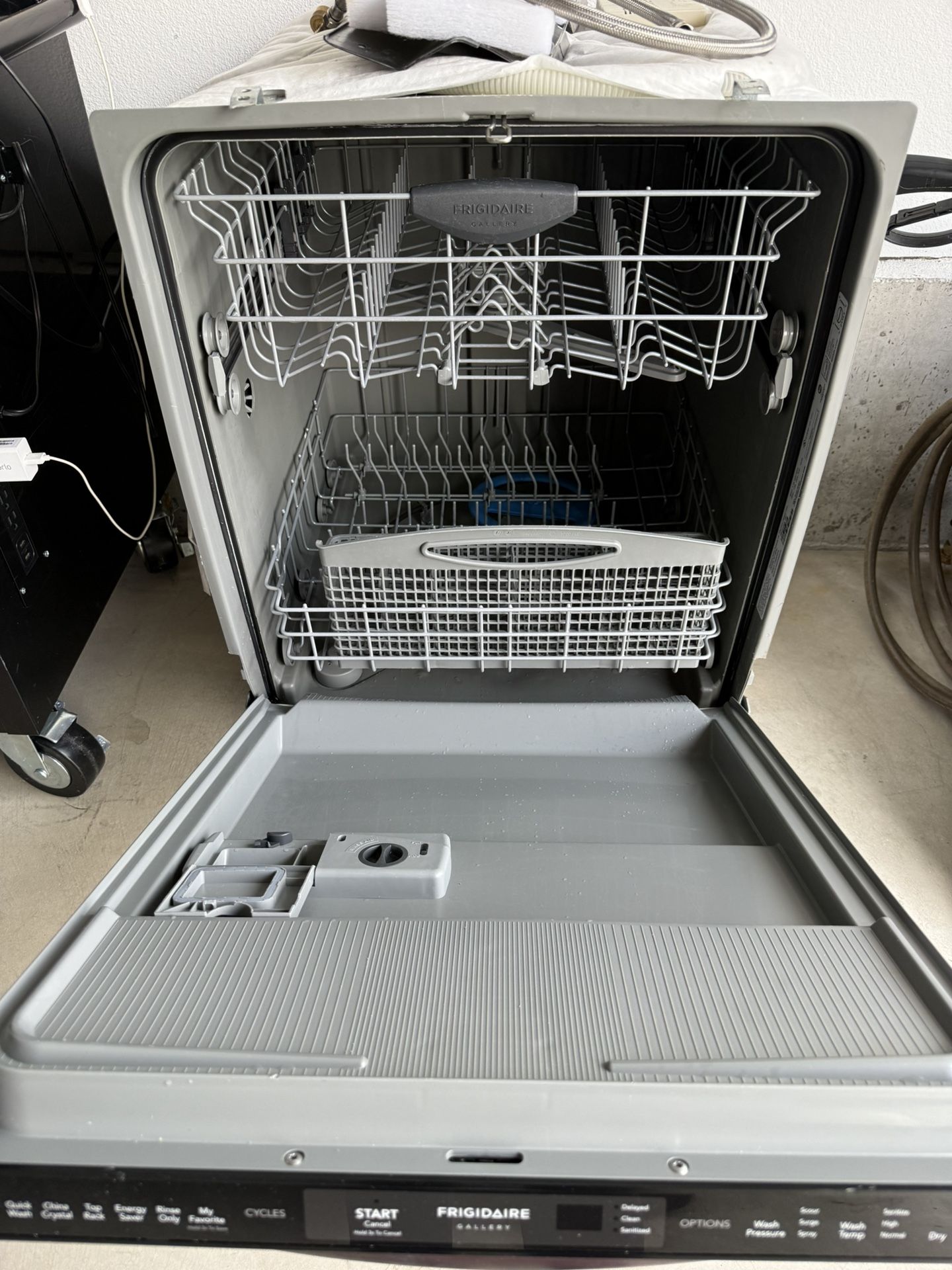 Dishwasher 