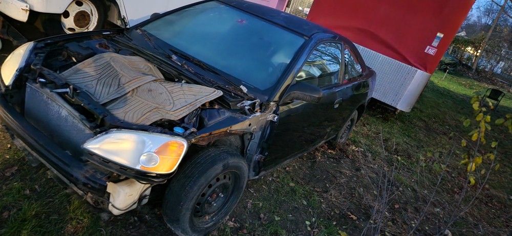 2000s Civic Parts Car 