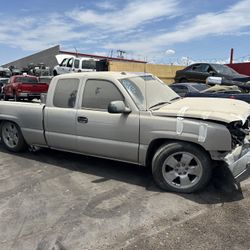 2005 SILVERADO FOR PARTS