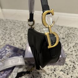 C D Bag Saddle