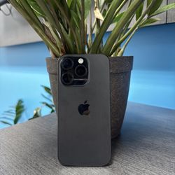 IPHONE 16 PRO UNLOCKED 