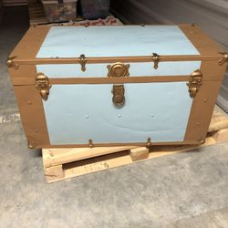 Vintage Metal Steamer Trunk - Great for storage and/or furniture piece.