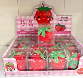 🍓Strawberry Squishy 🍓