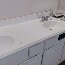 Double Vanity Sink