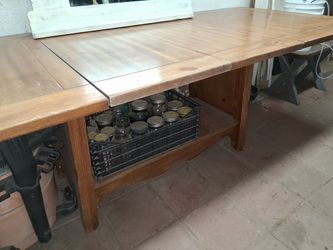 Real wood table and 5 chairs