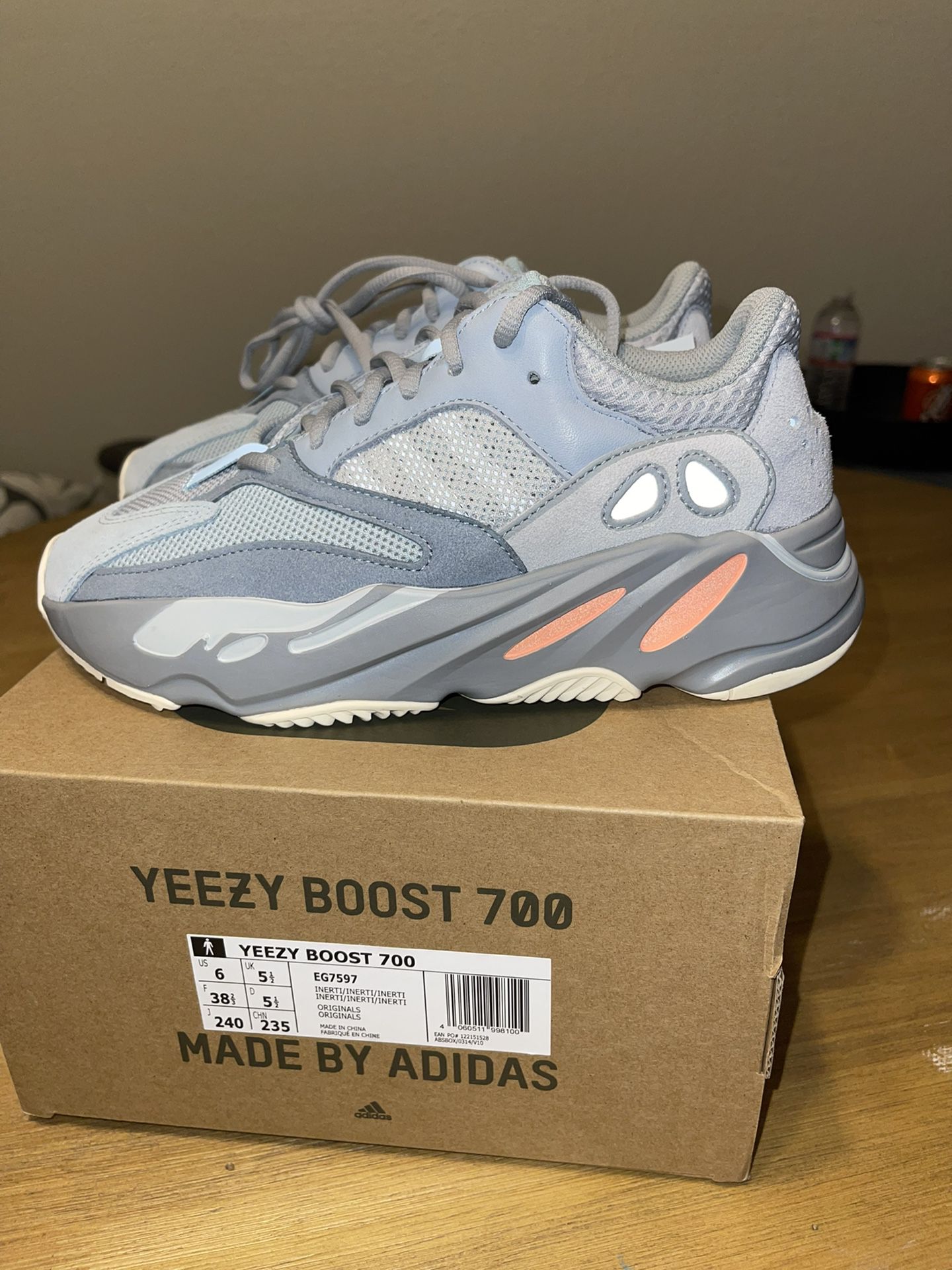 Adidas Yeezy 700 Inertia Size 6