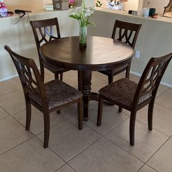 Table With 4 Chairs