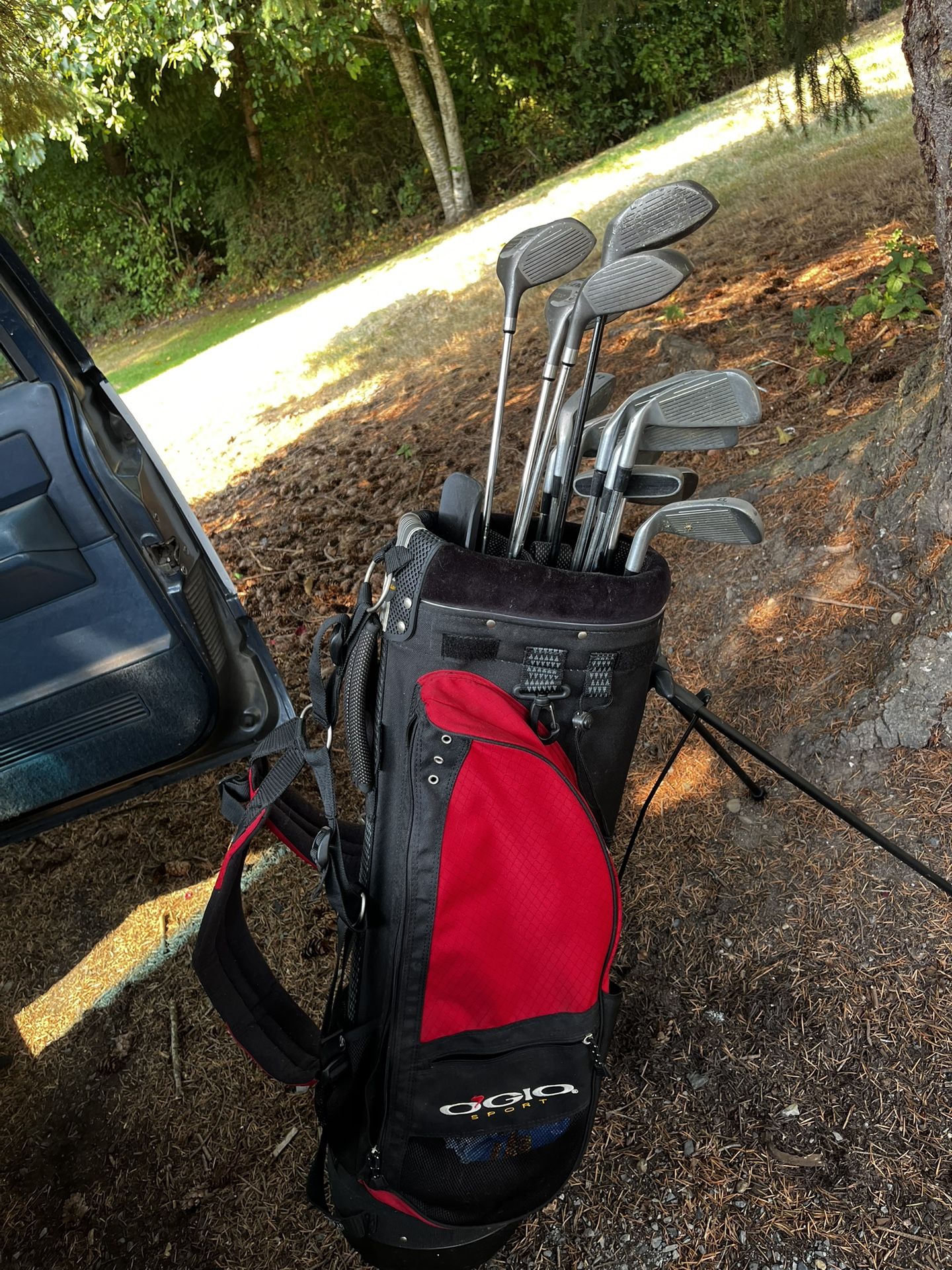 Golf Clubs 