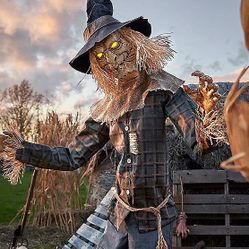 6.6 Ft Strawman Animatronic   Halloween 