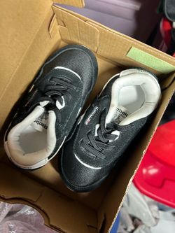 Toddler shoes