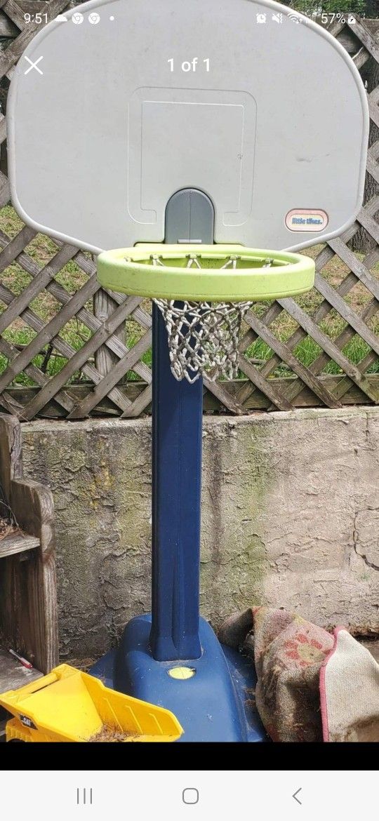 Basketball Hoop