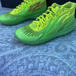 LaMelo MB.02 Slimes 