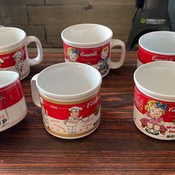Set of 6 vintage campbells soup mugs 