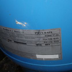 Challenge Water Tank  44gallons 