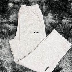 Nike tech set