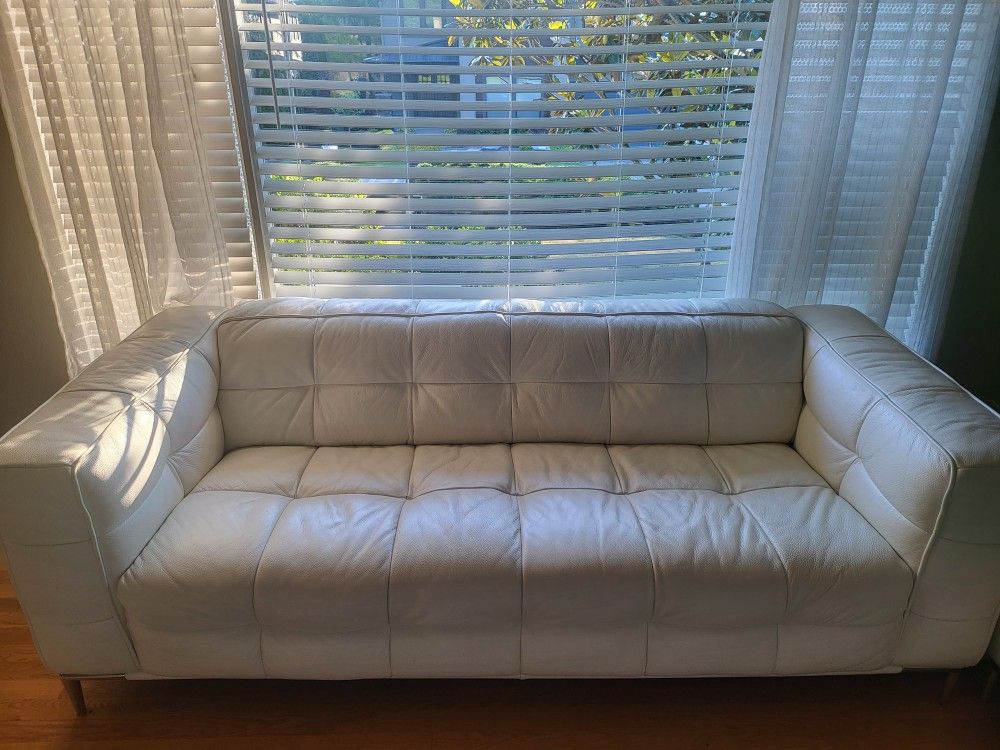 Kasala Sofa $150