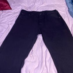 Black Levi’s 501 Jeans