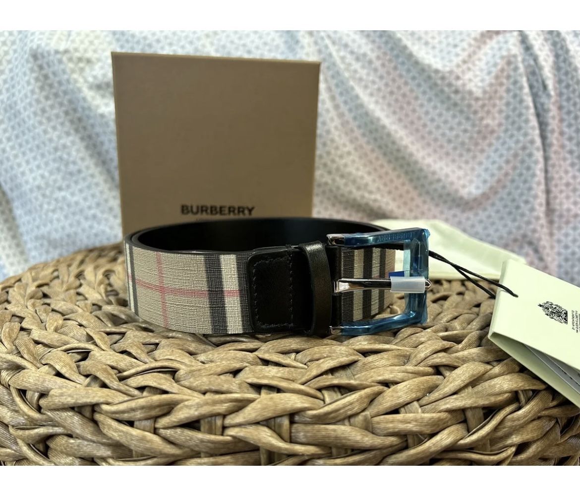 Burberry Men’s Belt Size 85 