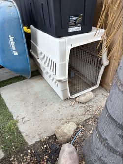 Dog crate