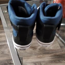 Boys Converse Shoes Size 4