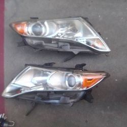 2009-2016 Toyota Venza Headlights With Light Bulbs And Assembly Oem.