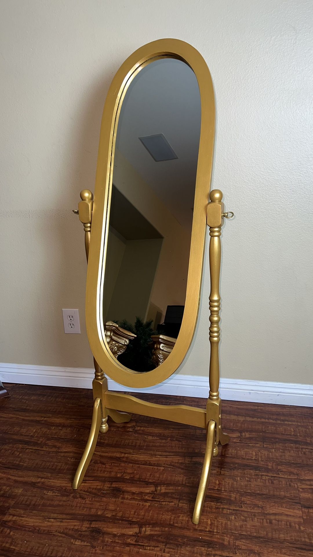 Gold Swivel Mirror 