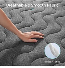 LINSY LIVING Queen Mattress Pad Waterproof Mattress Protector, Washable Mattress Topper with Skin-Friendly Tencel Cover, Washable Bed Pads for Adults
