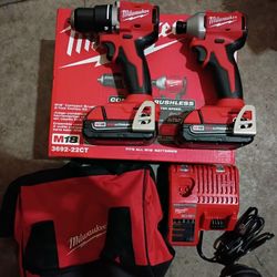 Milwaukee M18 Brushless 2 Drill Combo Kit