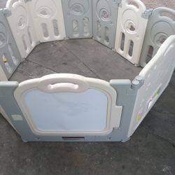 11 PNels Play Pen