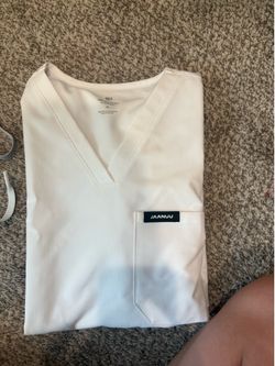 Jaanuu scrubs