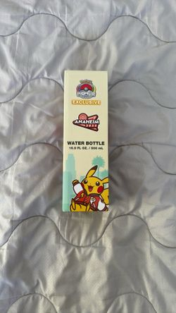 Pokemon World Championship Car Scene Water Bottle