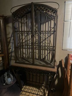 Wrought Iron Bakers Rack with Wine Storage