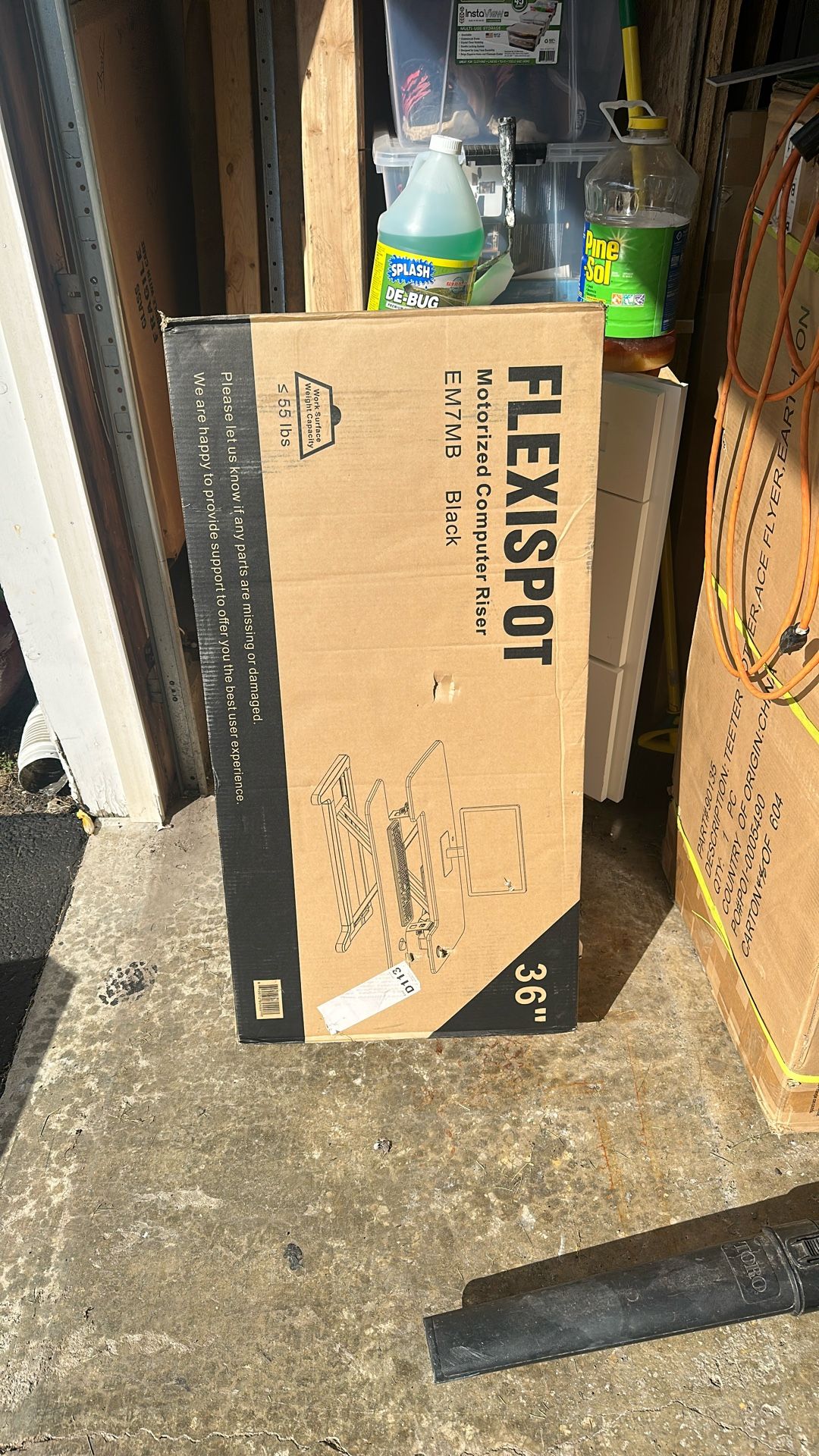 Flexspot Motorized Computer Riser