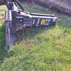 Rotomartillo para concreto/Bob cat NB140