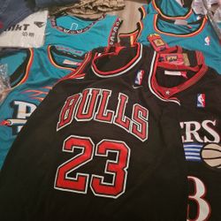 14 Jersey  And Or Jersey Dresses