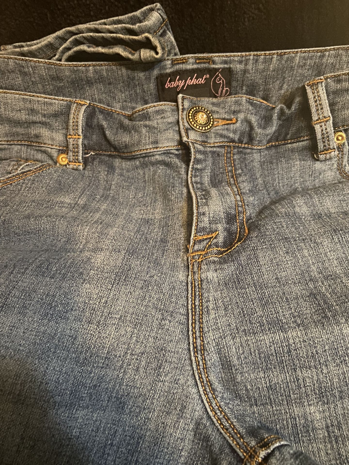 Original pre-love size 18+ baby fat jeans, straight leg in good condition