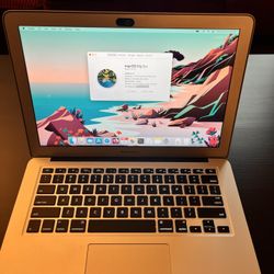 MacBook Air (13-inch, Mid 2013) - i7 /8 GB RAM / 500 GB SSD - Excellent Condition