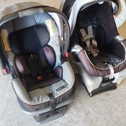 Unisex Graco Carseats 