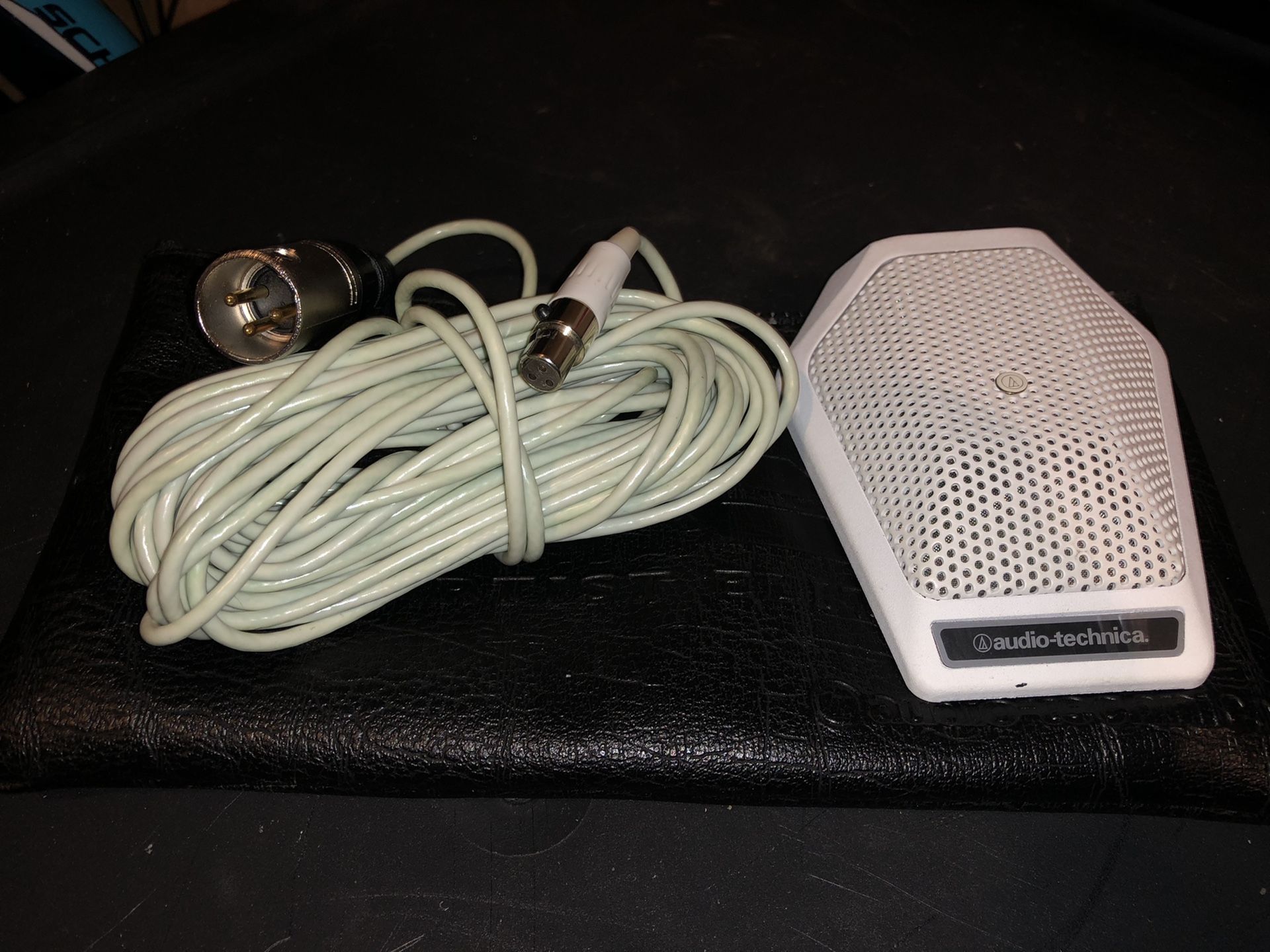 Audio-Technica U851R/W Unidirectional Condenser Boundary Mic