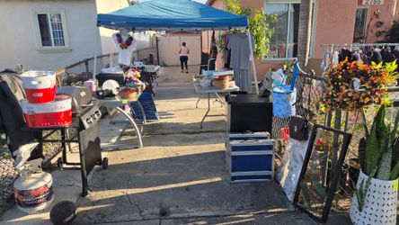 Garage sale yarda venta