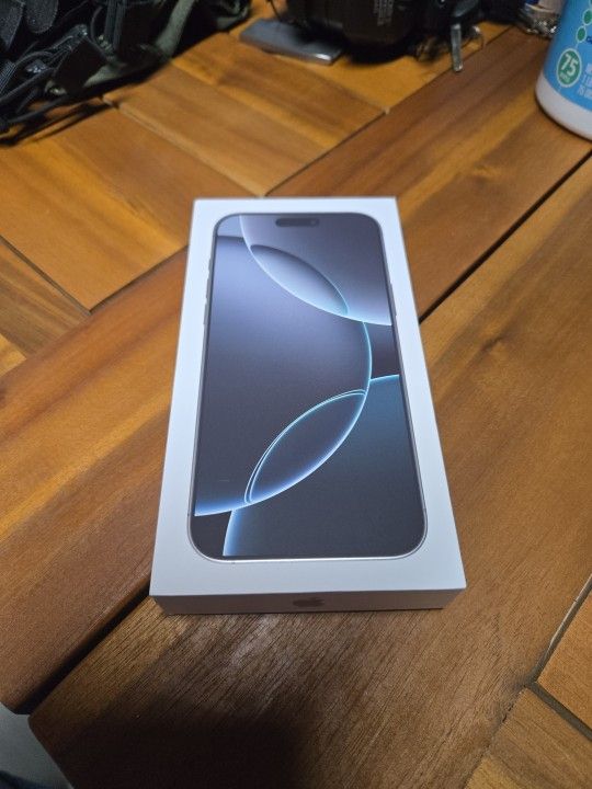 Apple iPhone 16 Pro Max 1TB Factory Unlocked