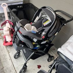 Graco Car seat And Click In Stroller