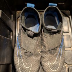 Air Zoom Soccer Cleats