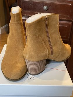NEW! Womens Sole Society Suede Bootie Size 8