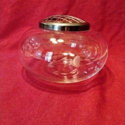 Large Hand Blown Princess House Crystal Decorative Bowl With Metal Grid Lid