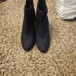 Boots Size 7