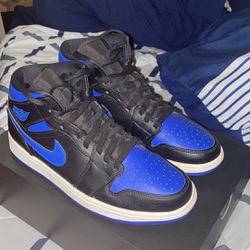 Air Jordan 1 Mid “Lakers Top 3” size 9 for Sale in Los Angeles, CA -  OfferUp